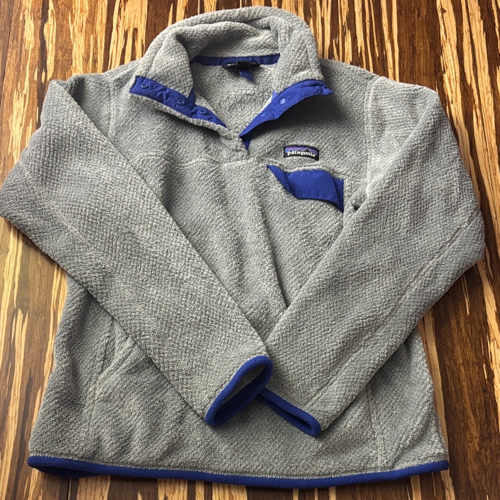 Patagonia Gray Fleece with Blue Trim